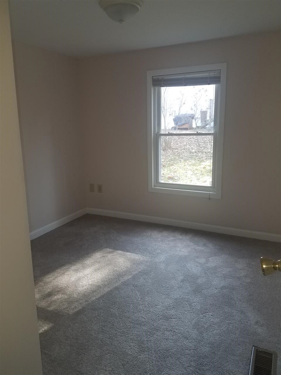 80 Pine Ridge Road Loudon, NH 03307 - Photo 12 of 19 Gallery Image 12