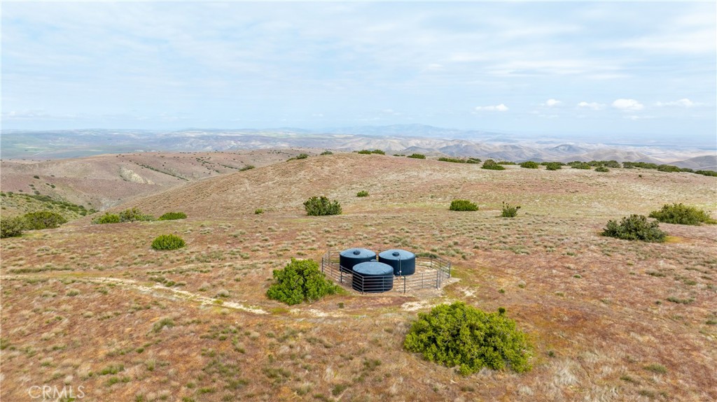 8050 Bitterwater Road Shandon, CA 93461 - Photo 27 of 38