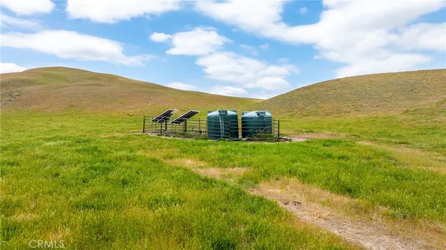 $8,311,875 | 8050 Bitterwater Road, Shandon, CA 93461