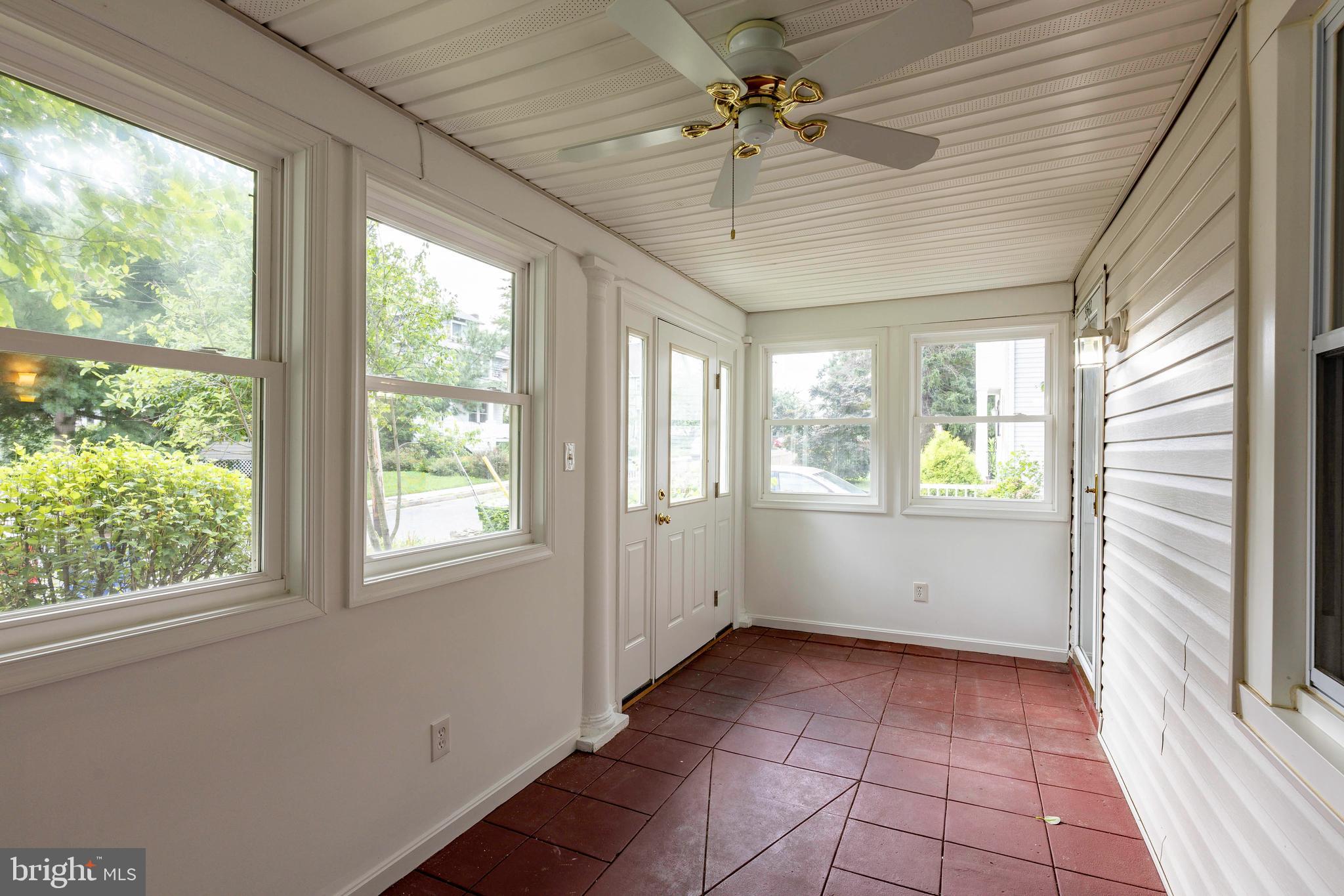 5802 Clearspring Road Baltimore, MD 21212 - Photo 13 of 31