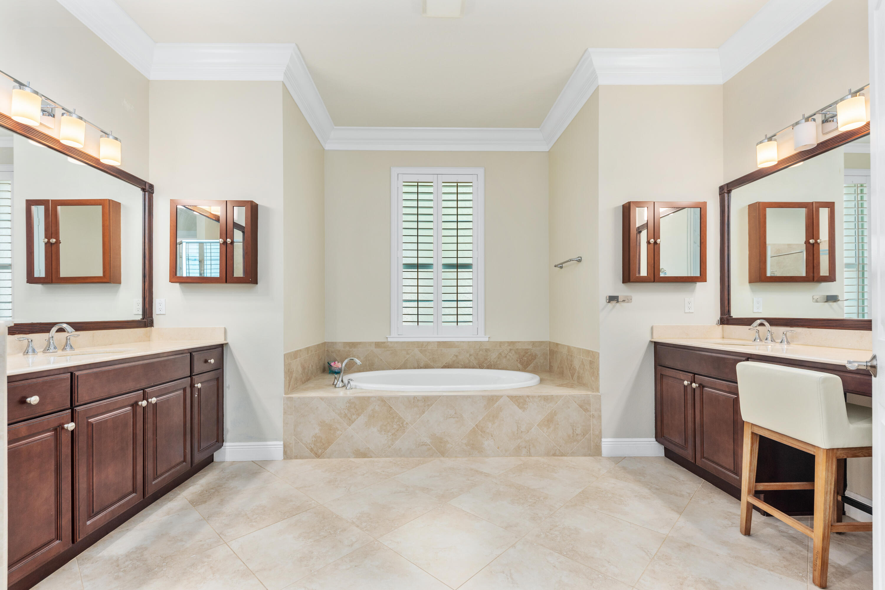 7445 Southeast Belle Maison Drive Stuart, FL 34997 - Photo 16 of 31 EREP-26