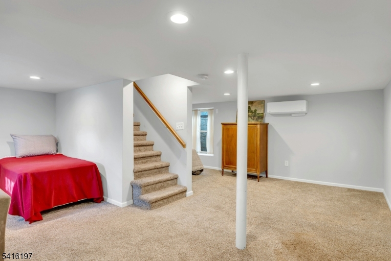 1 Perry Place Springfield, NJ 07081 - Photo 25 of 29