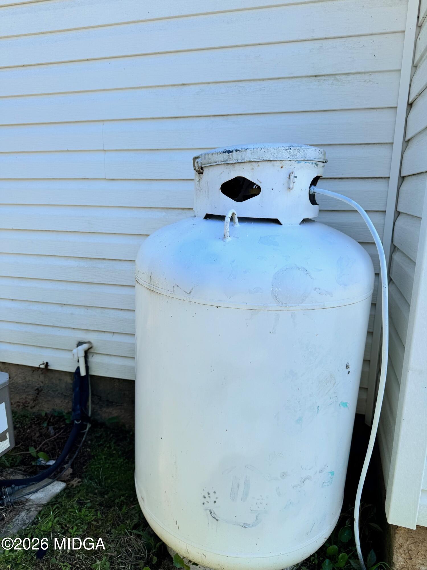 515 Amanda Way Macon, GA 31216 - Photo 53 of 53 Propane tank