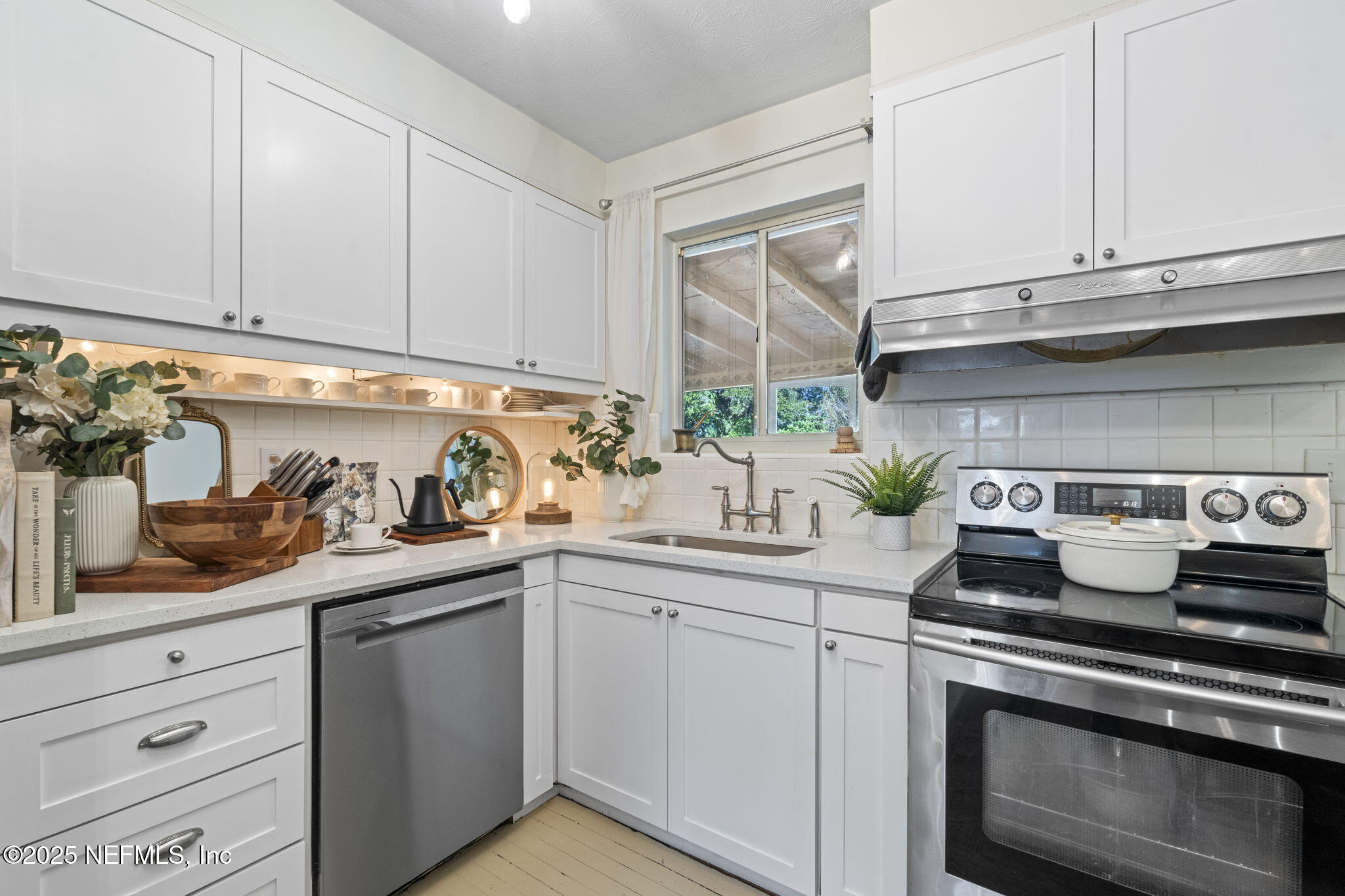 1561 Cornell Road Jacksonville, FL 32207 - Photo 8 of 39 ISO Photo 1561 Cornell Rd Jacksonville F