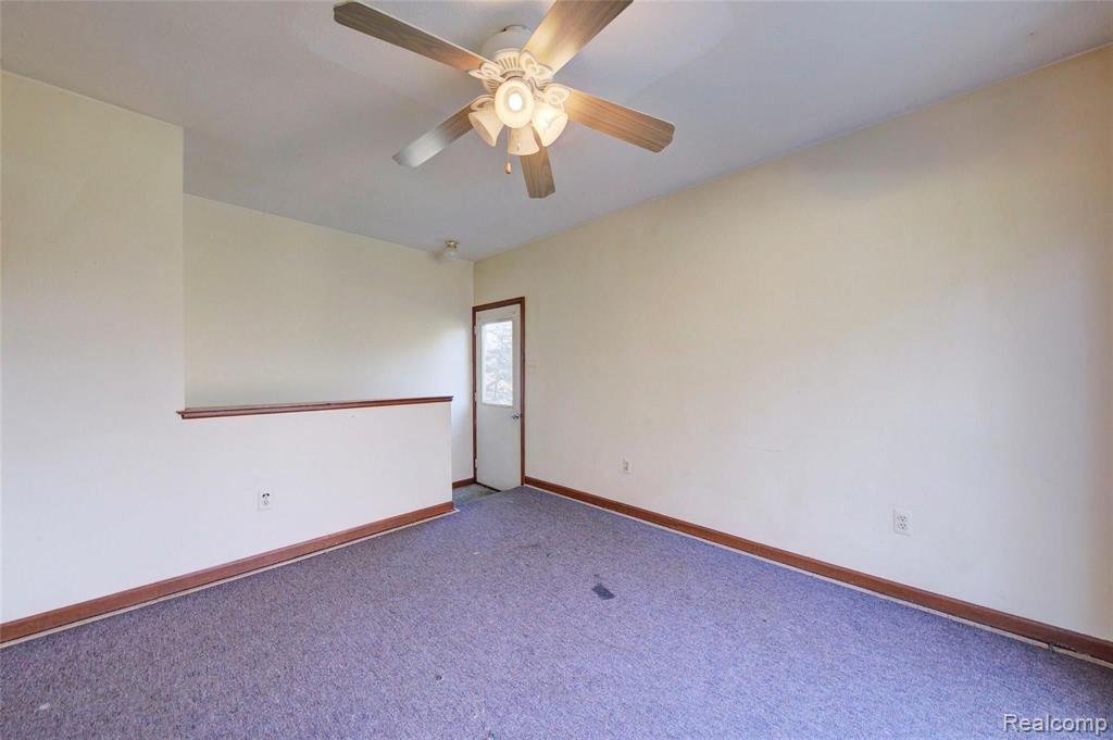 5750 Crandall Road Howell, MI 48855 - Photo 15 of 29