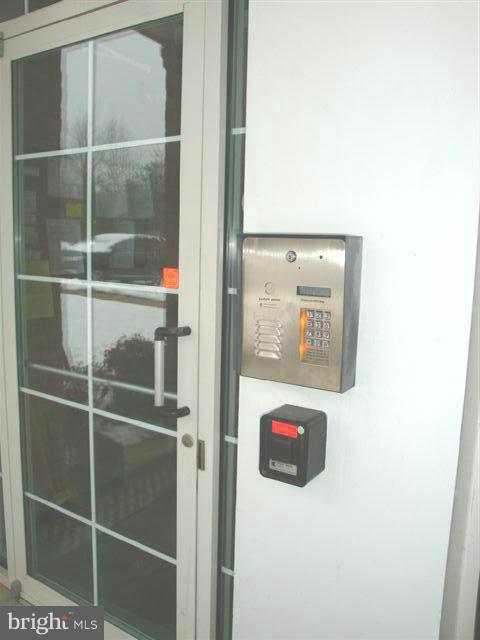 12350 Rosslare Ridge Road, Unit 303 Lutherville-Timonium, MD 21093 - Photo 24 of 25 Secure Entry