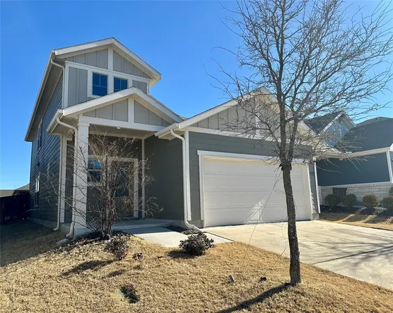 $2,300 | 1636 Briar Hunt Drive, Forney, TX 75126