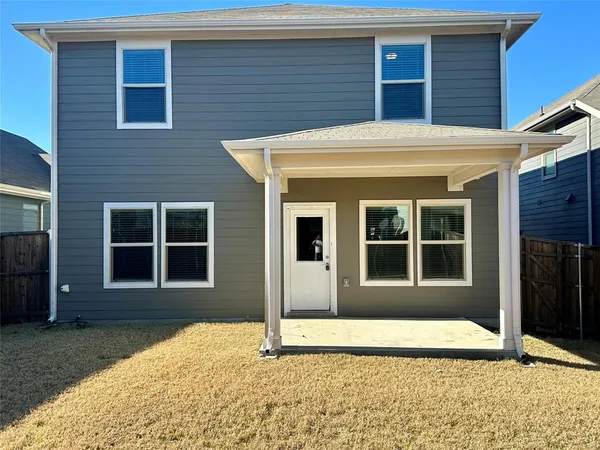 $2,300 | 1636 Briar Hunt Drive, Forney, TX 75126