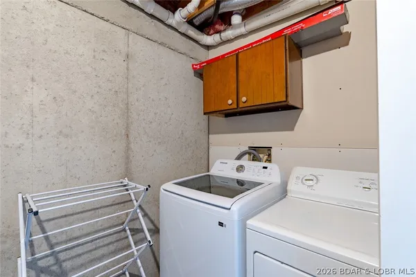 $730,000 | 41 Skyview Drive, Roach, MO 65787