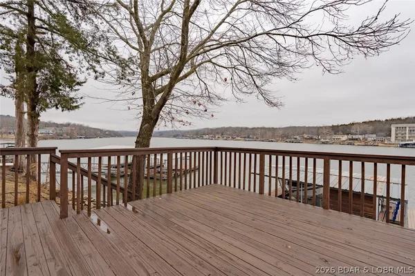 $730,000 | 41 Skyview Drive, Roach, MO 65787