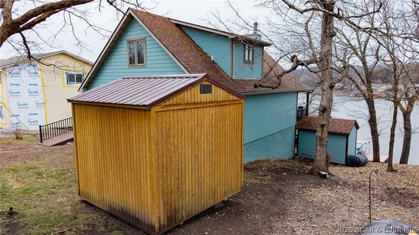 $730,000 | 41 Skyview Drive, Roach, MO 65787