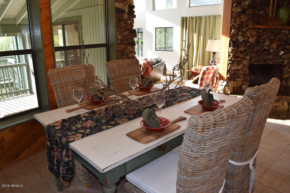 979 Beaver Flat Road Payson, AZ 85541 - Photo 14 of 70 Dining Room 3