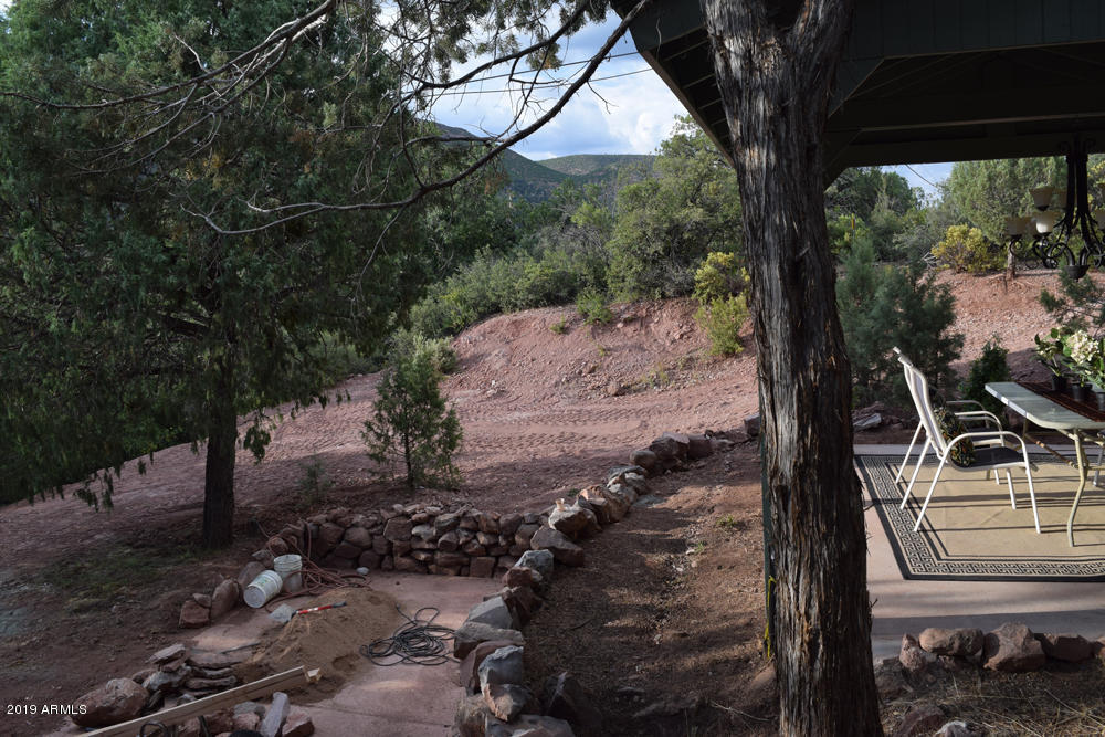979 Beaver Flat Road Payson, AZ 85541 - Photo 60 of 70 Covered patio 5