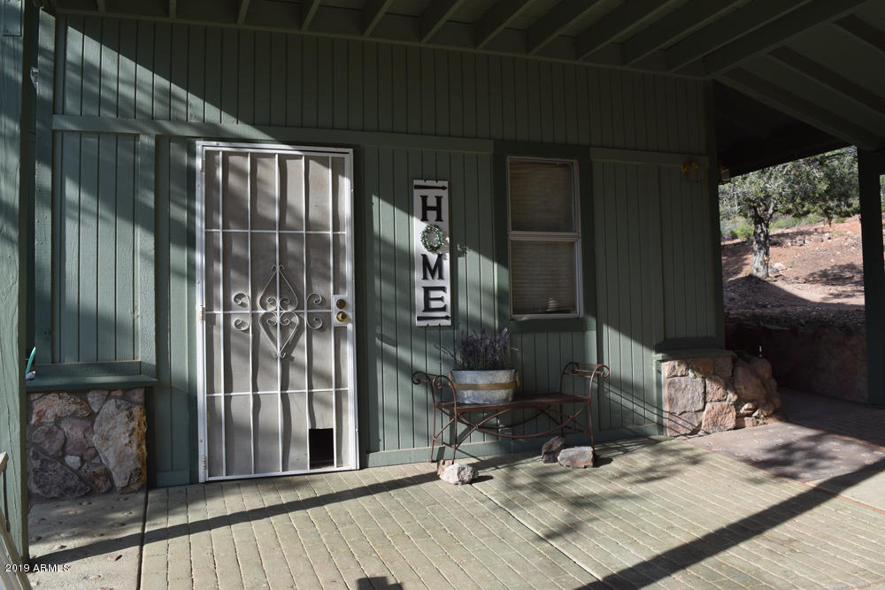 979 Beaver Flat Road Payson, AZ 85541 - Photo 7 of 70 Side Entry