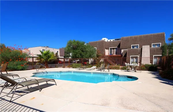 $1,195 | 3925 Cambridge Street, Unit 4, Las Vegas, NV 89119