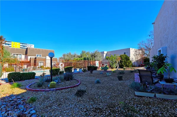 $1,195 | 3925 Cambridge Street, Unit 4, Las Vegas, NV 89119