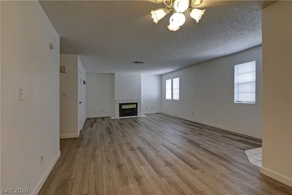 $1,195 | 3925 Cambridge Street, Unit 4, Las Vegas, NV 89119