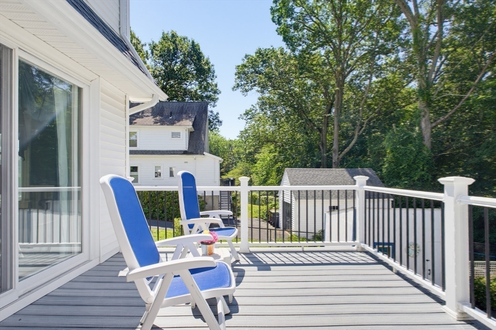 71 Circuit Road Dedham, MA 02026 - Photo 34 of 40