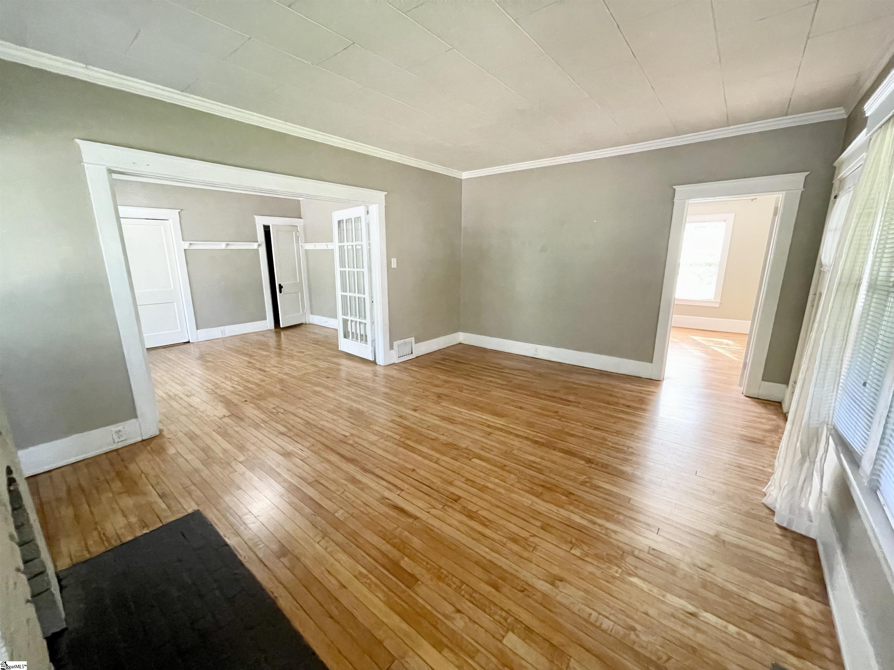 406 Calvert Avenue Clinton, SC 29325 - Photo 5 of 28 Gallery Image 5