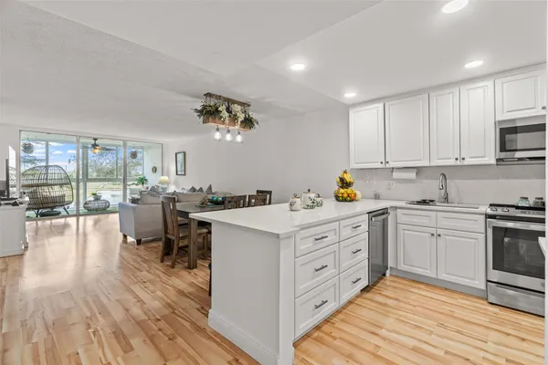 $2,200 | 3080 North Course Drive, Unit 304, Pompano Beach, FL 33069