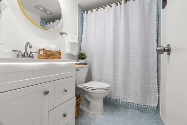 $2,200 | 3080 North Course Drive, Unit 304, Pompano Beach, FL 33069