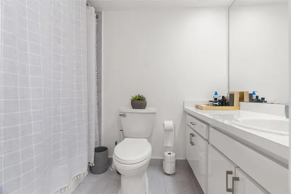 $2,200 | 3080 North Course Drive, Unit 304, Pompano Beach, FL 33069
