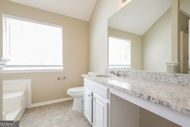 $2,015 | 3418 Newgold Trace, Union City, GA 30291