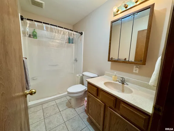 $225,000 | 741 North Campbell Street, Macomb, IL 61455