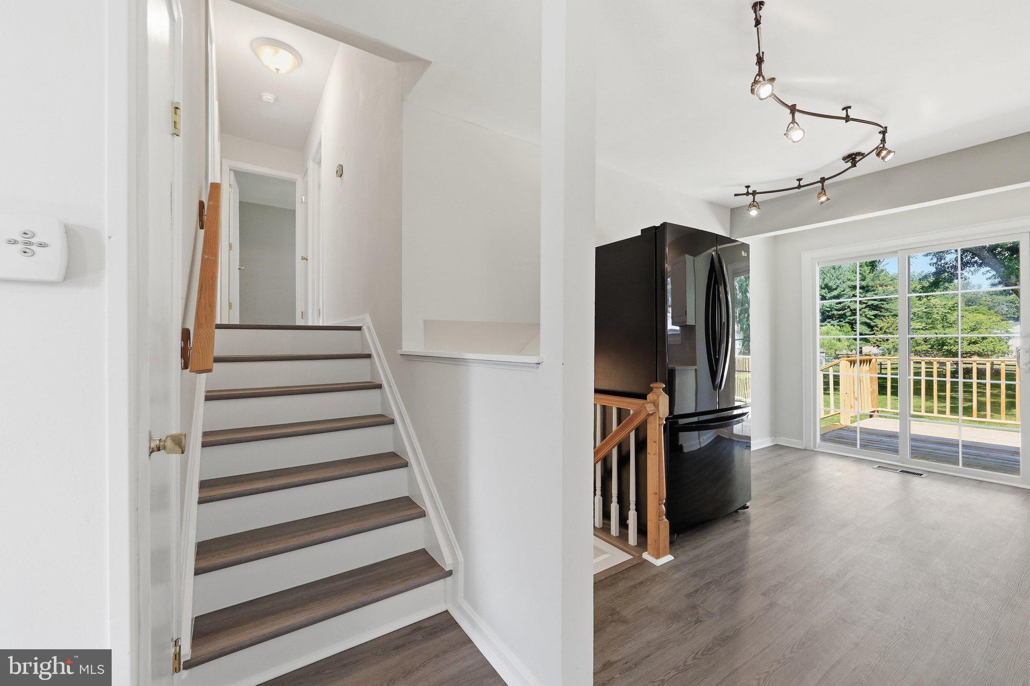 8215 Virginia Lane Frederick, MD 21704 - Photo 20 of 51 Stairs
