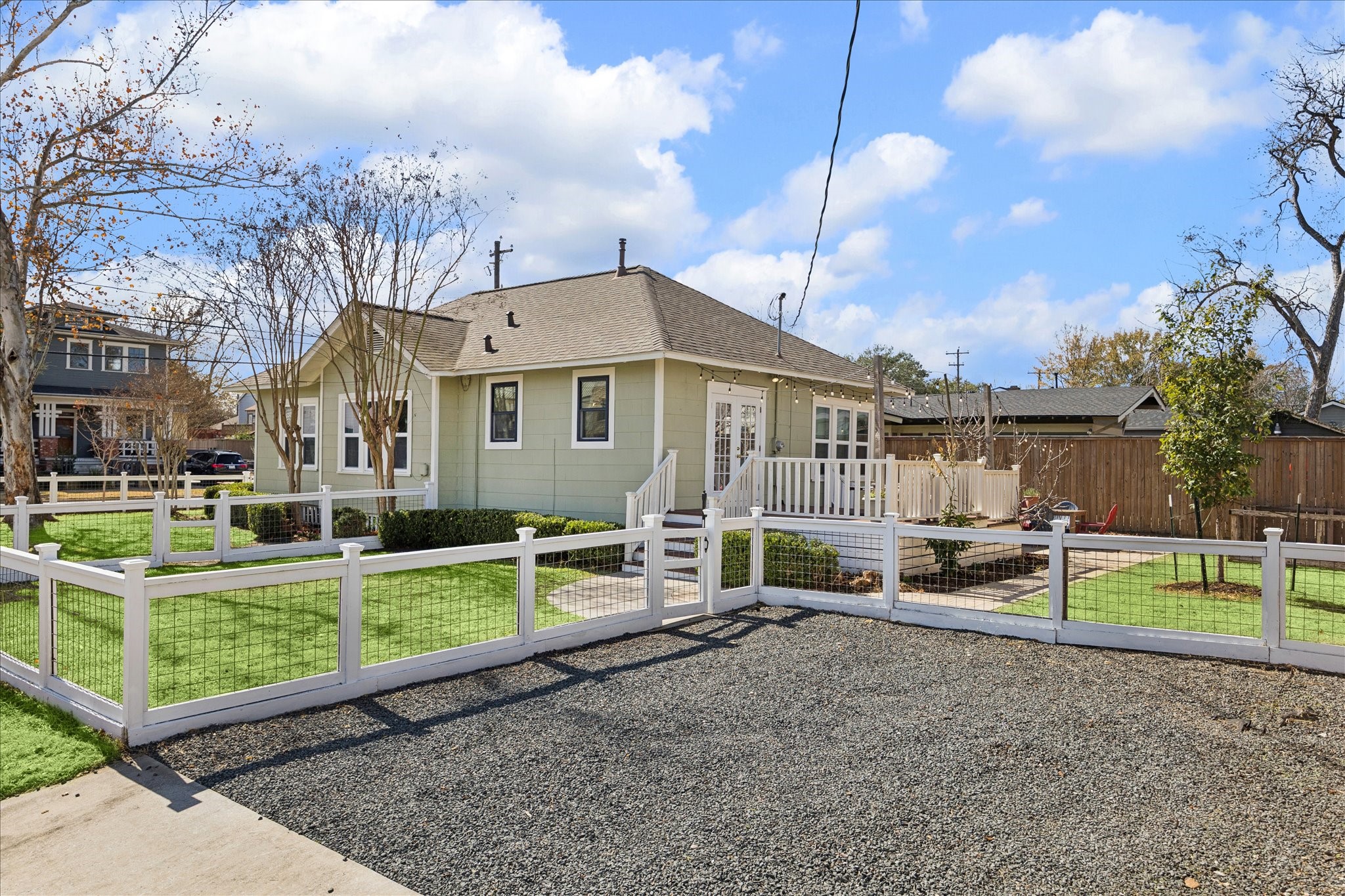623 Pecore Street Houston, TX 77009 - Photo 30 of 34 Gravel parking area and additional yard space provide convenience and flexibility.