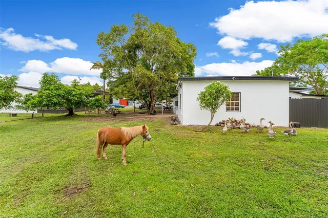 $1,850,000 | 12750 Southwest 197th Avenue, Miami, FL 33196