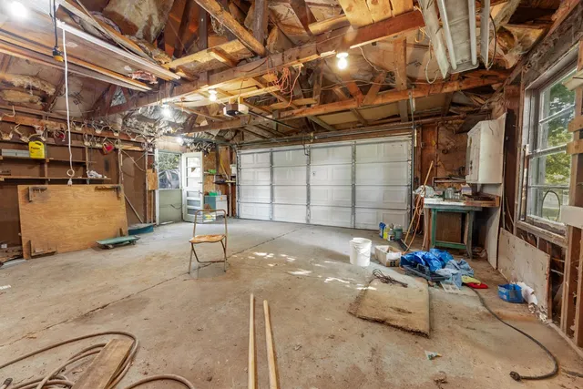 $220,000 | 2654 Green Valley Road, Vevay, IN 47043