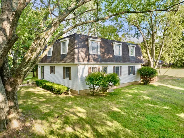 $220,000 | 2654 Green Valley Road, Vevay, IN 47043