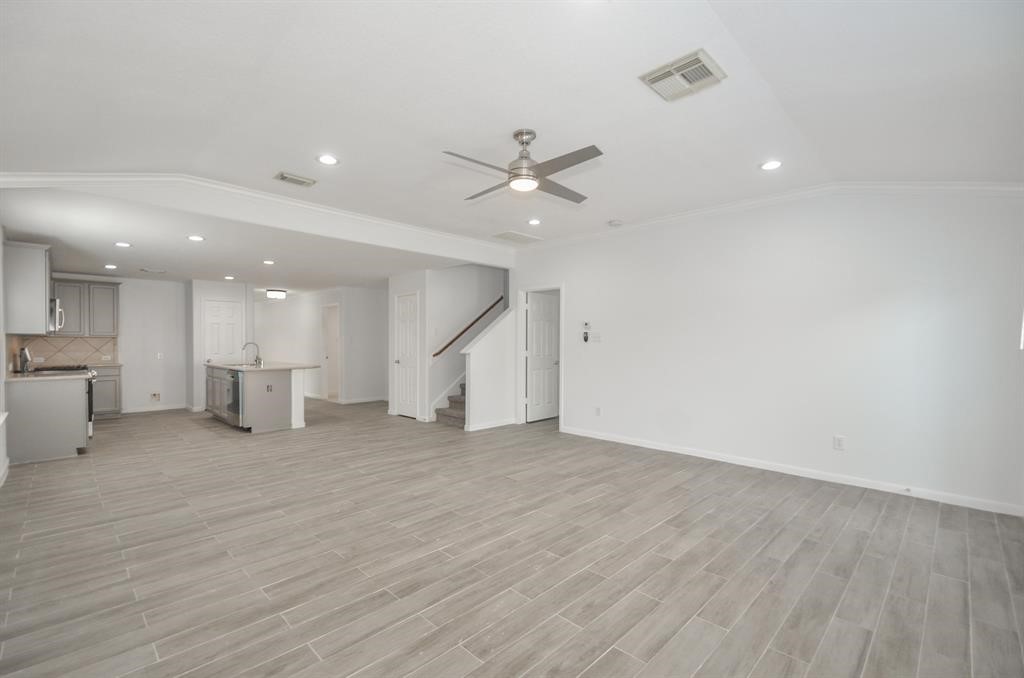 26538 Marble Point Lane Katy, TX 77494 - Photo 4 of 38
