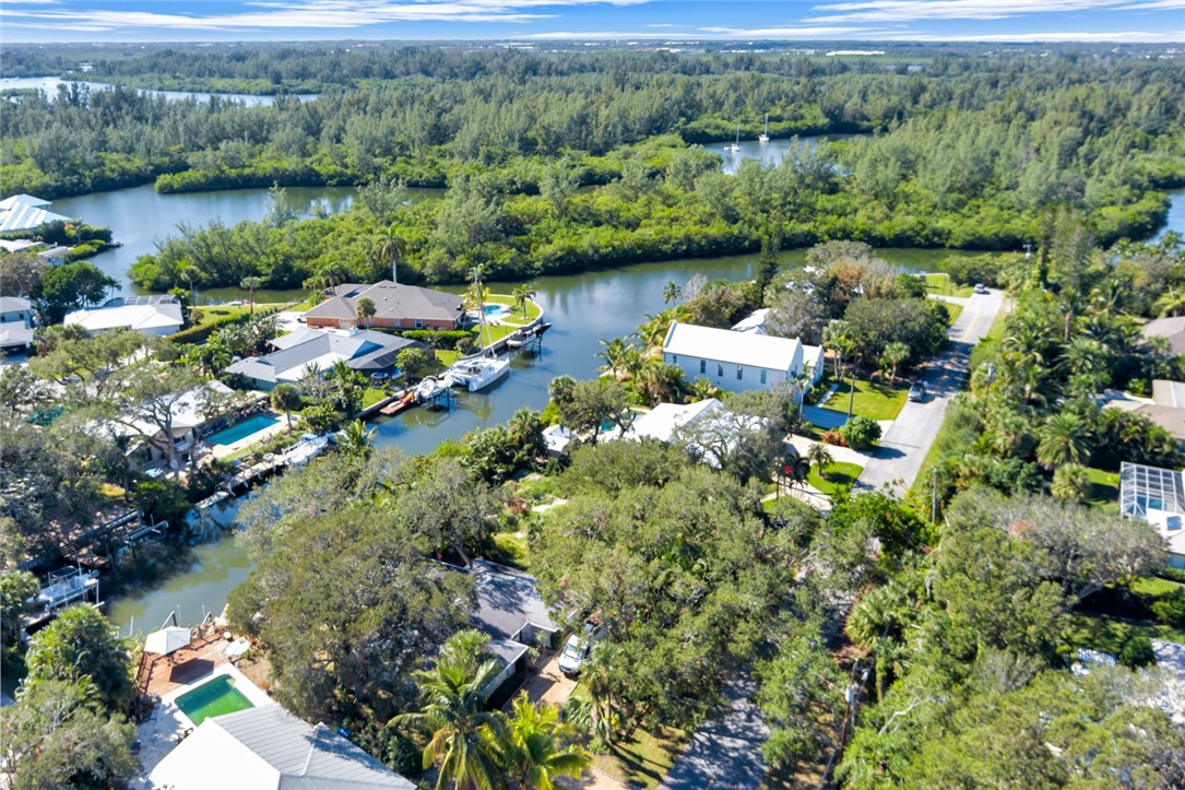 736 Silver Shores Road Vero Beach, FL 32963 - Photo 4 of 5 Gallery Image 4