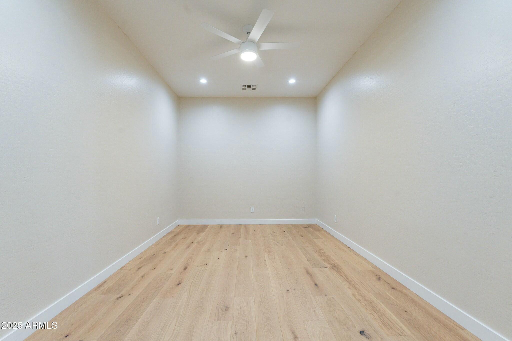 3063 East Warbler Road Gilbert, AZ 85297 - Photo 31 of 58 tempImageABzbXR