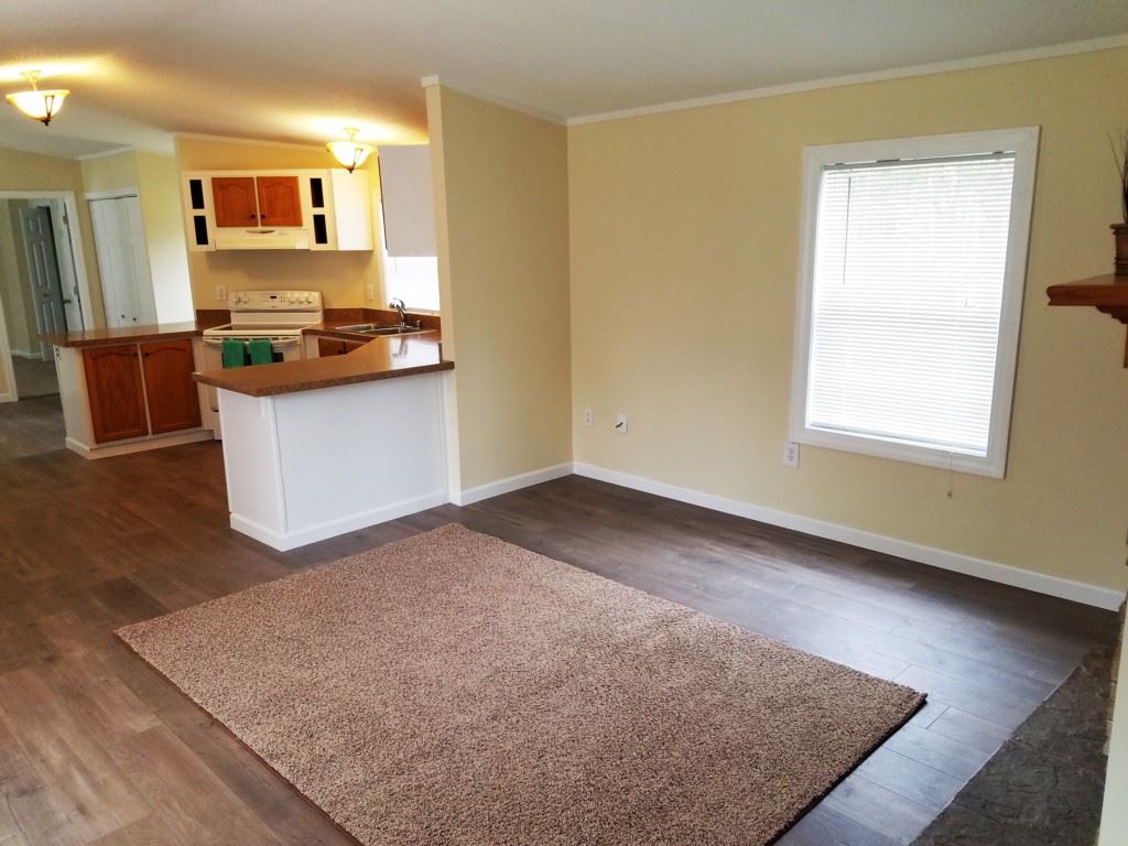 337 Hartshorn Road Barnstead, NH 03218 - Photo 4 of 12
