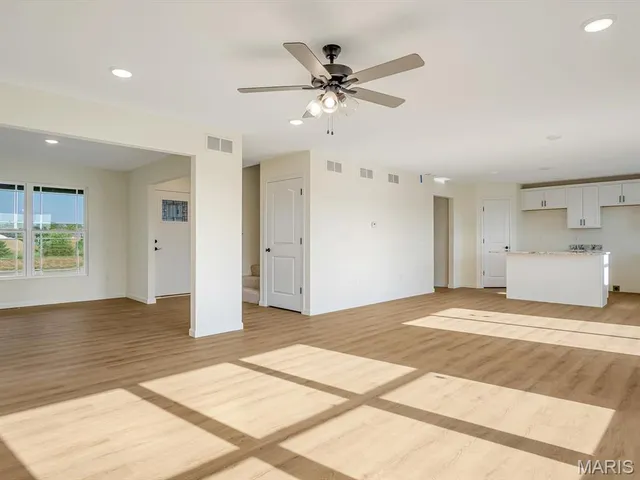 $510,000 | 209 Ashurst Lane, O'Fallon, IL 62269