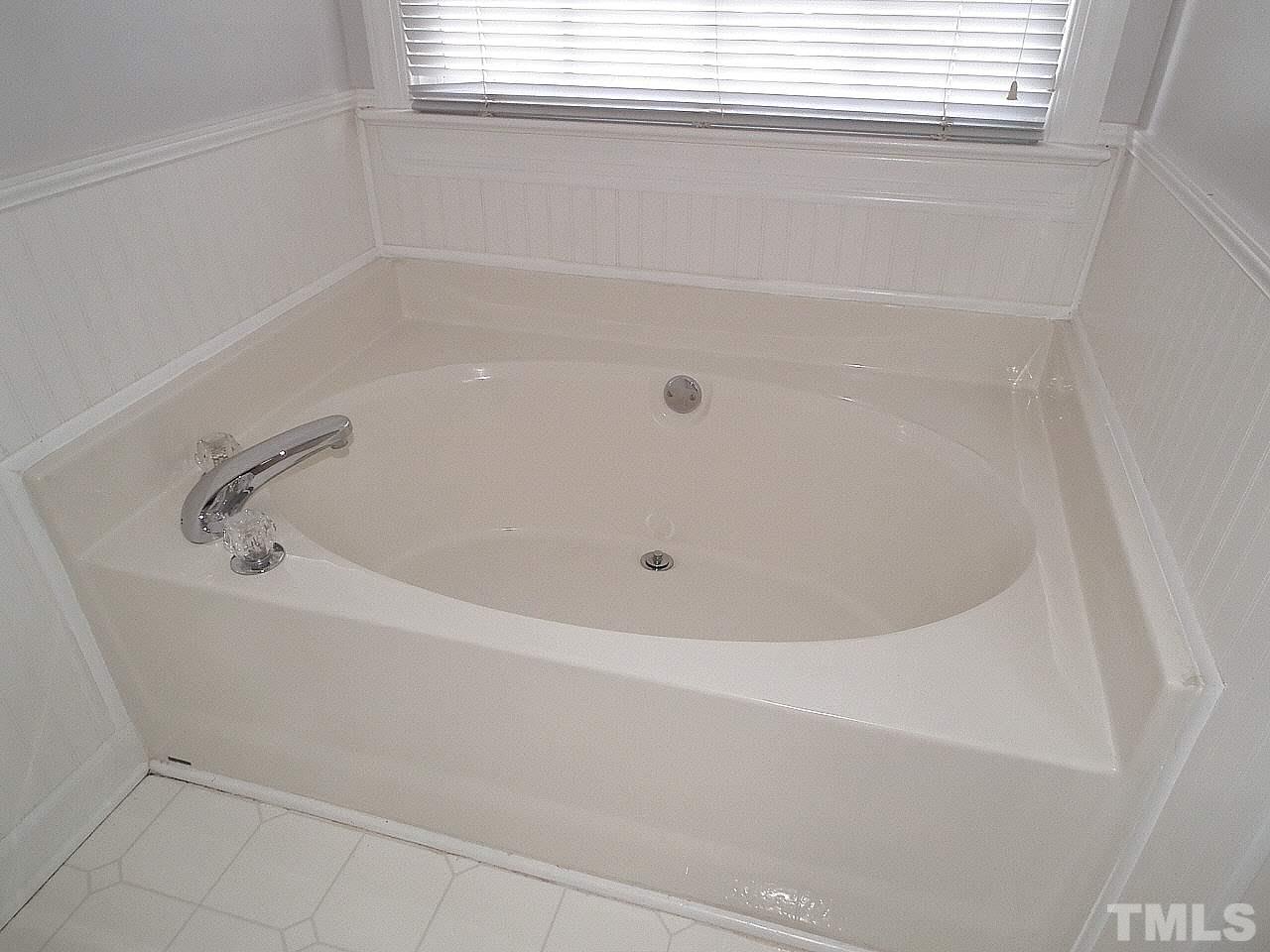 4404 Emmit Drive Raleigh, NC 27604 - Photo 19 of 22