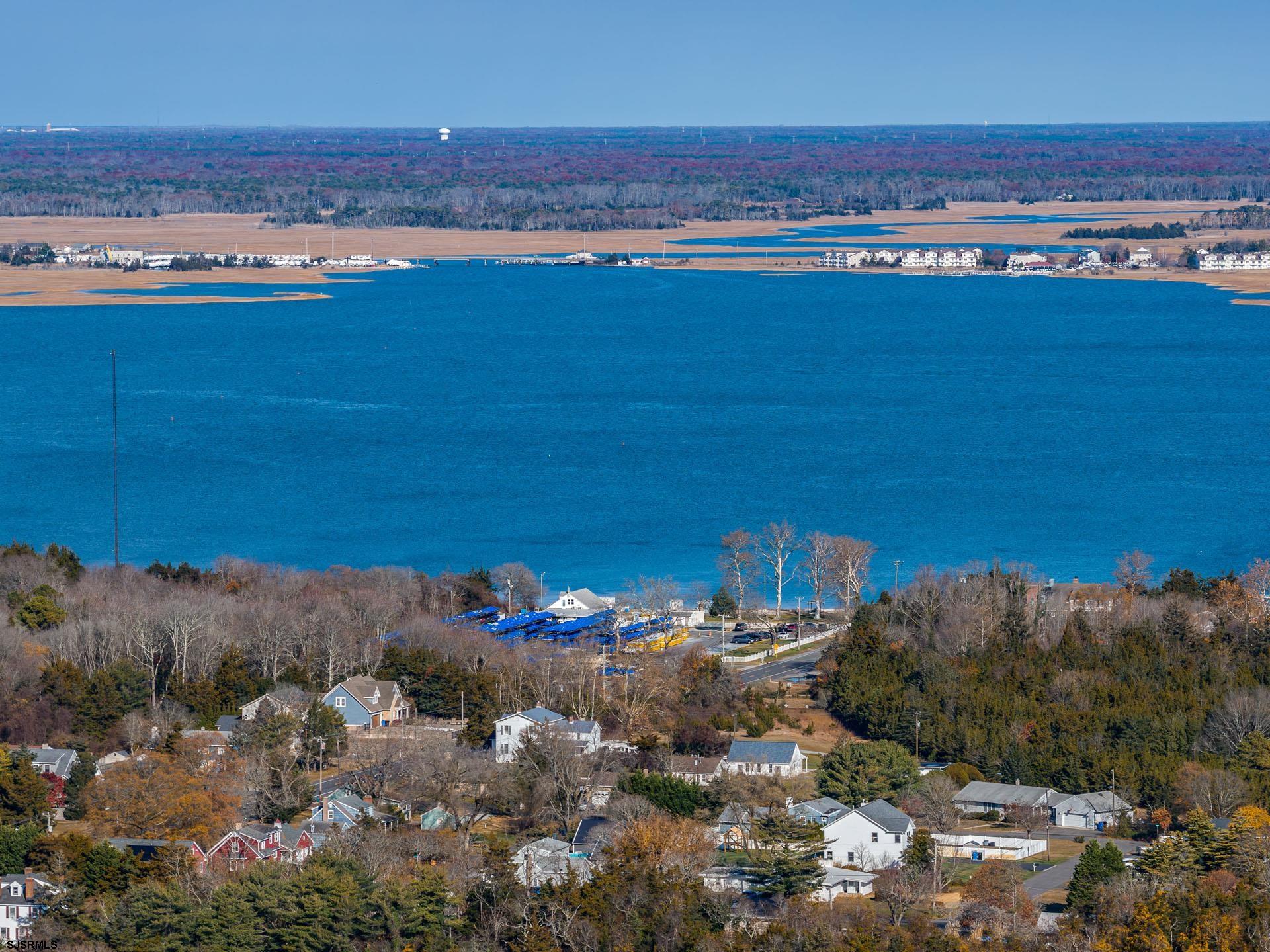 601 2nd Avenue Marmora, NJ 08223 - Photo 31 of 31 a view of a room with a ocean view