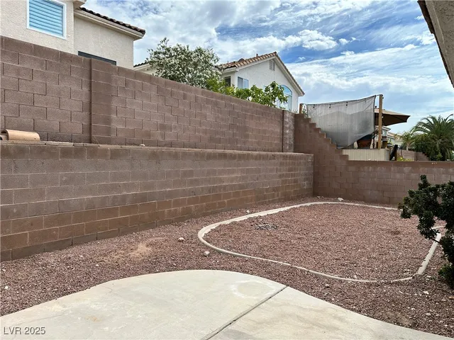 $1,950 | 9844 Antelope Canyon Avenue, Las Vegas, NV 89147