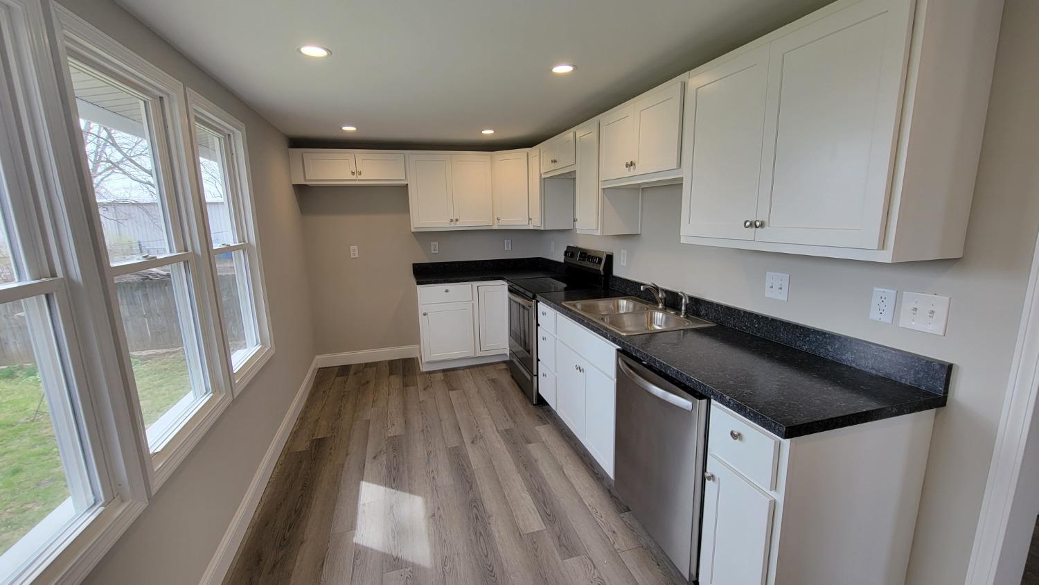 2635 Bobmeyer Road Fairfield, OH 45014 - Photo 4 of 15