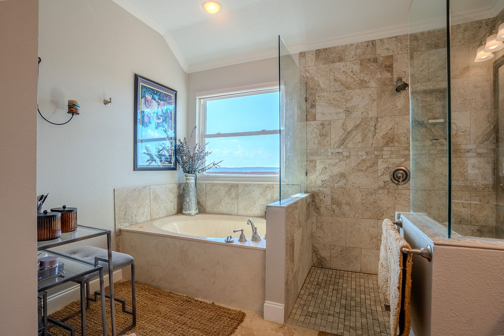 1950 Estrellita Ranch Road Canyon Lake, TX 78133 - Photo 25 of 34 a living room with a couch and a window
