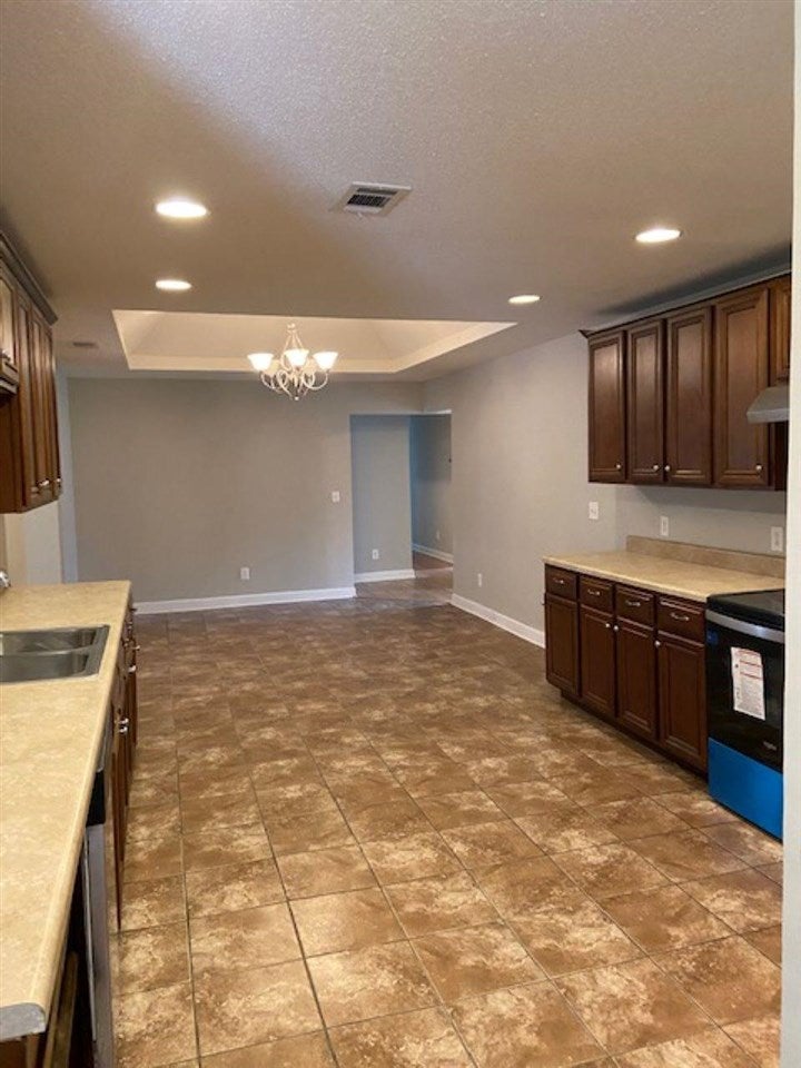1803 Elberta Road Warner Robins, GA 31093 - Photo 7 of 25 Gallery Image 7