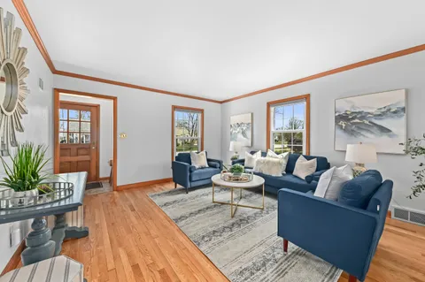 $385,000 | W63N391 Hillcrest Avenue, Cedarburg, WI 53012