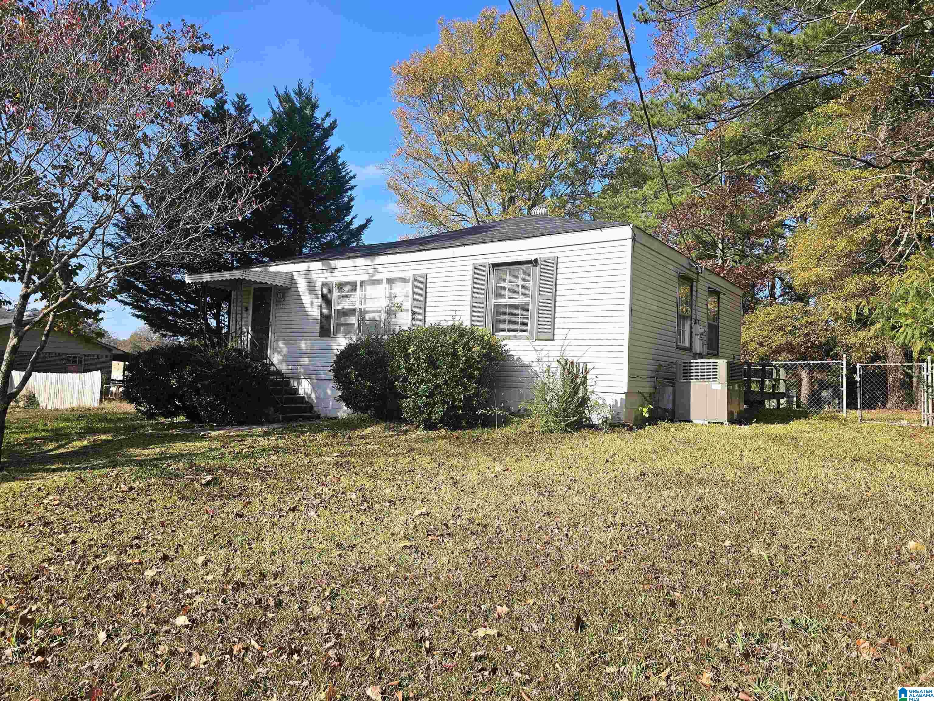 304 20th Avenue Northeast Birmingham, AL 35215 - Photo 6 of 12