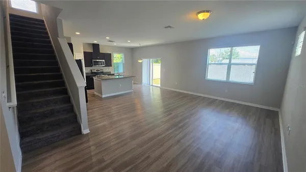 $3,000 | 2203 East 23rd Avenue, Tampa, FL 33605