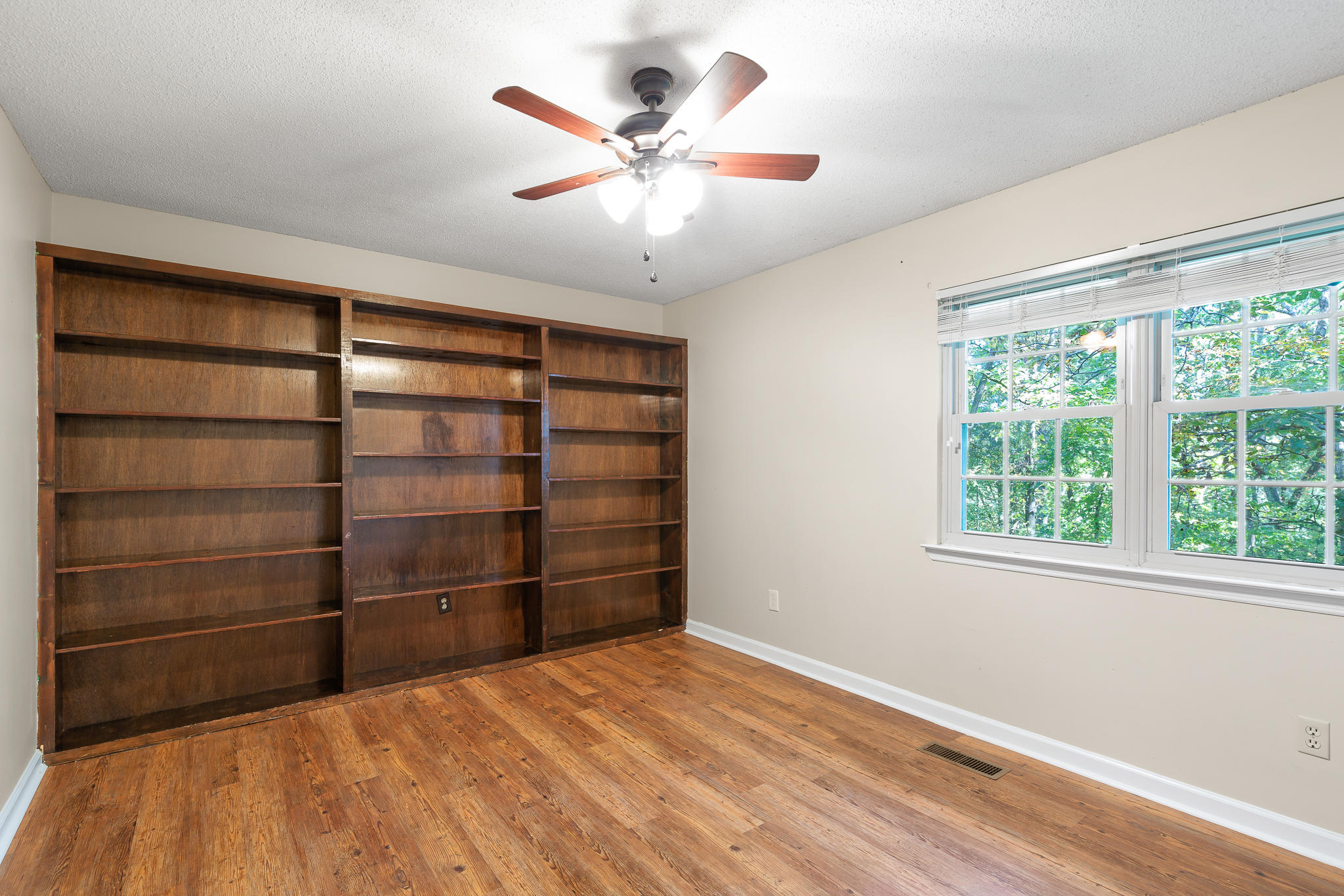 710 Swansons Ridge Road Chattanooga, TN 37421 - Photo 16 of 32 Swansons-17