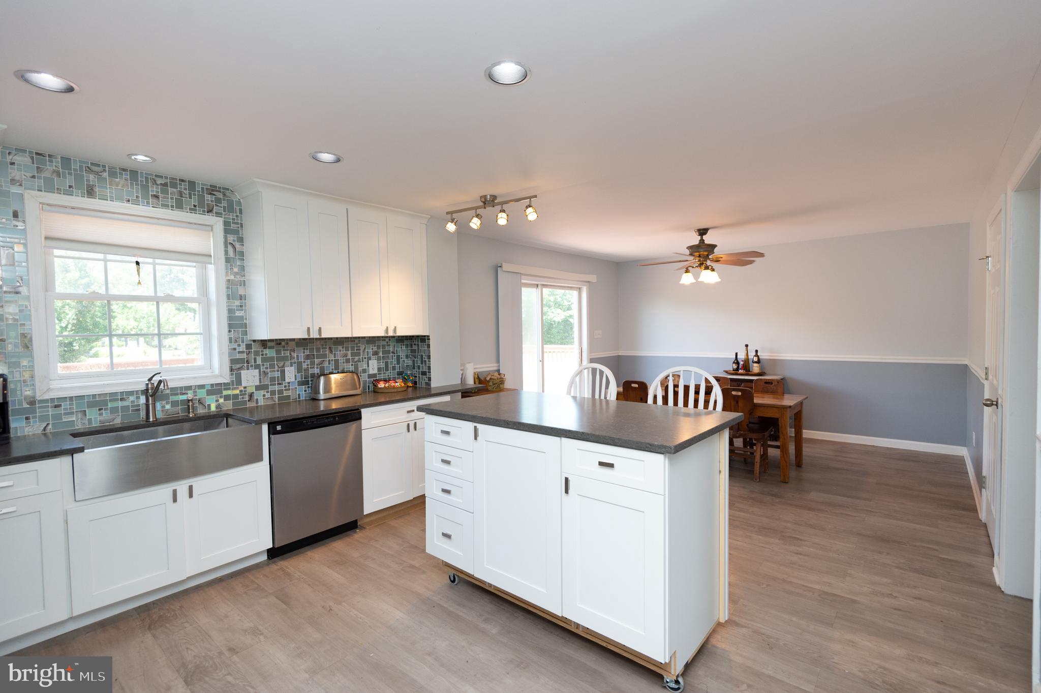 711 Twin Point Cove Road Cambridge, MD 21613 - Photo 13 of 45 Kitchen