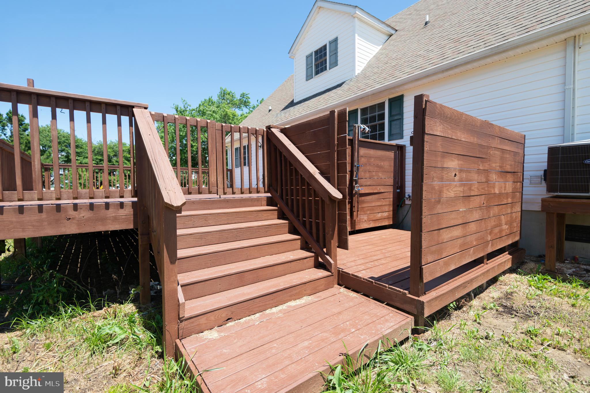 711 Twin Point Cove Road Cambridge, MD 21613 - Photo 33 of 45 Deck with Outside Shower
